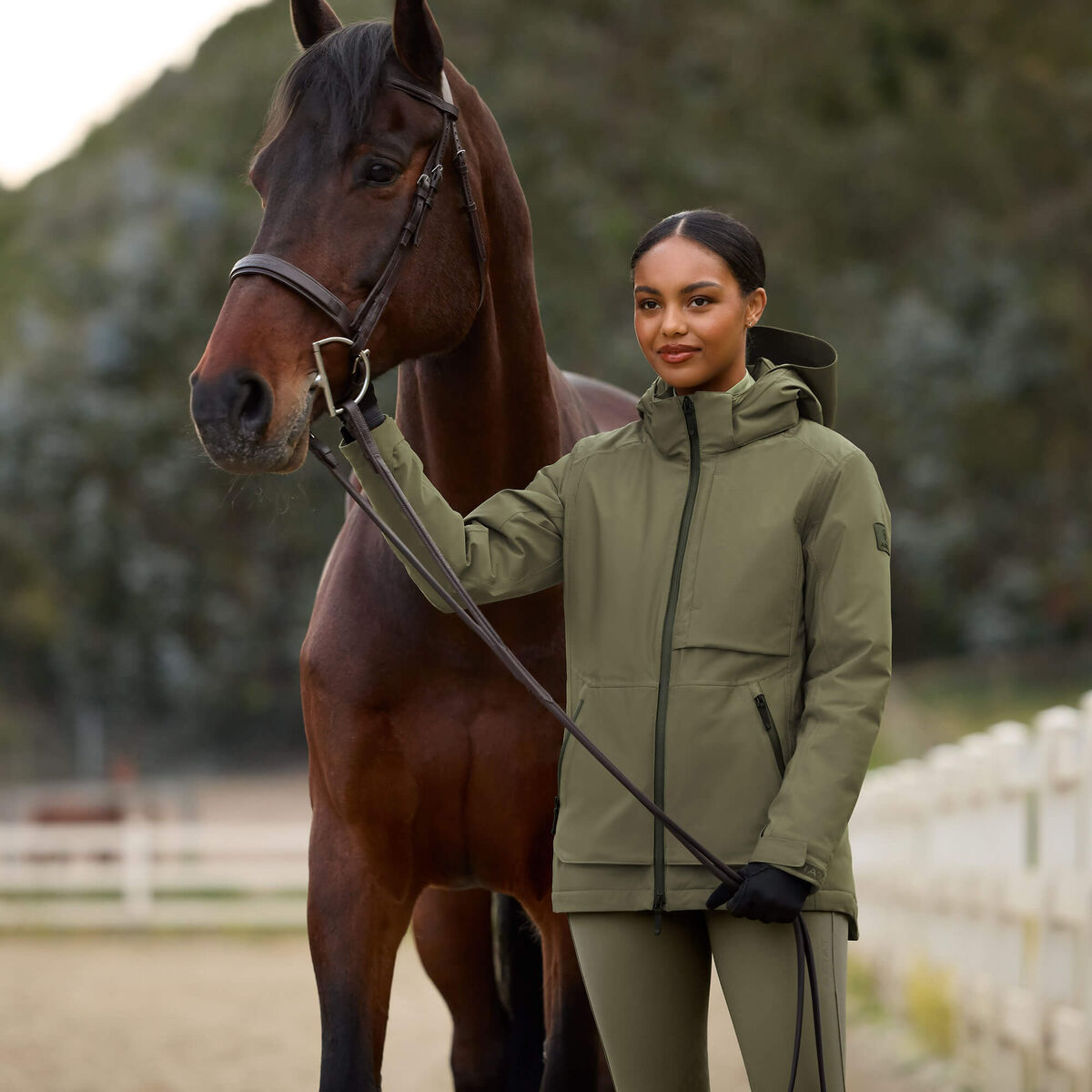 Ariat Outer Banks Waterproof Insulated Jacket Kalamata - lifestyle