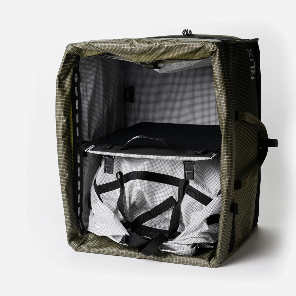 RUX Duffel Box 55L Green – ovanifrån med avdelare