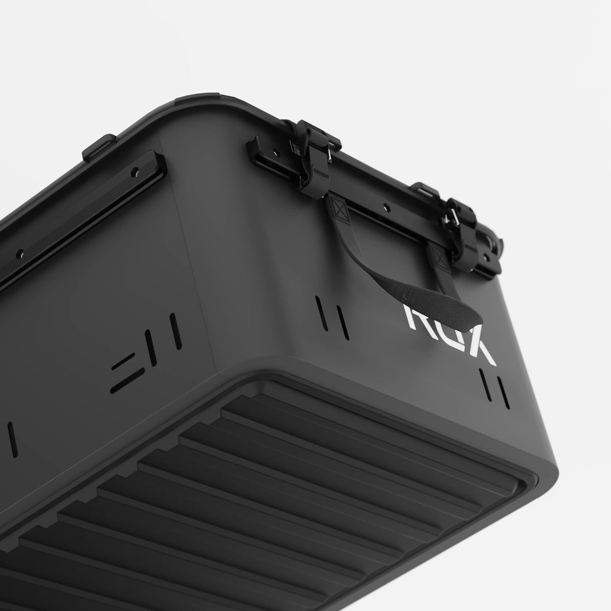 RUX 40L Gear Box Black – detalj, botten
