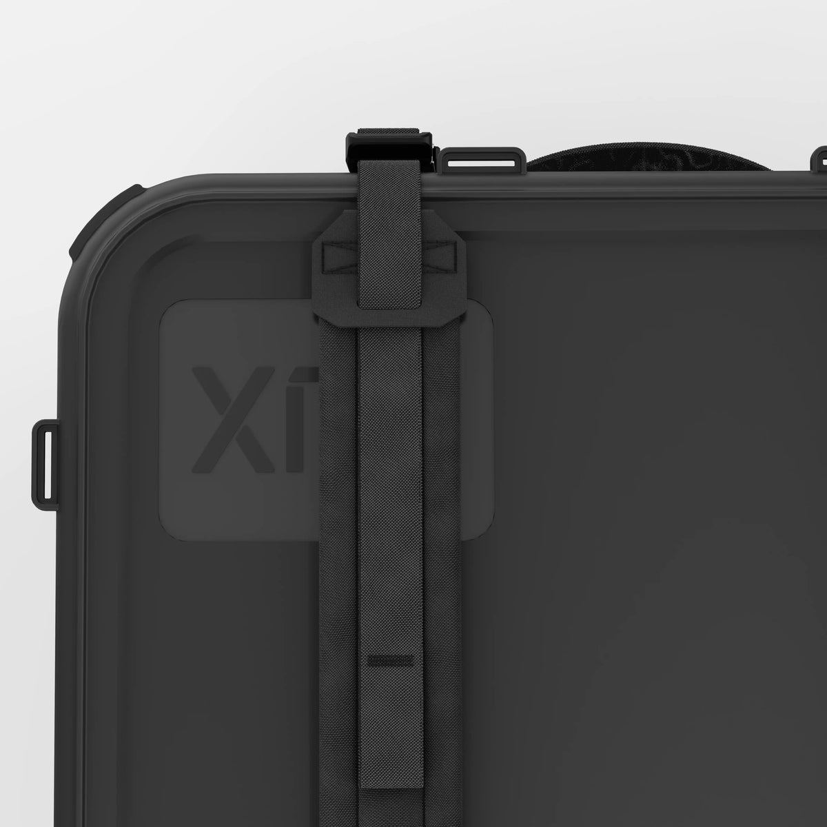 RUX 40L Gear Box Black – detalj, lock och remmar