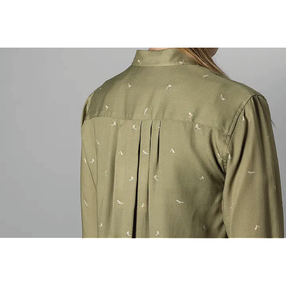 Abigail flying ducks