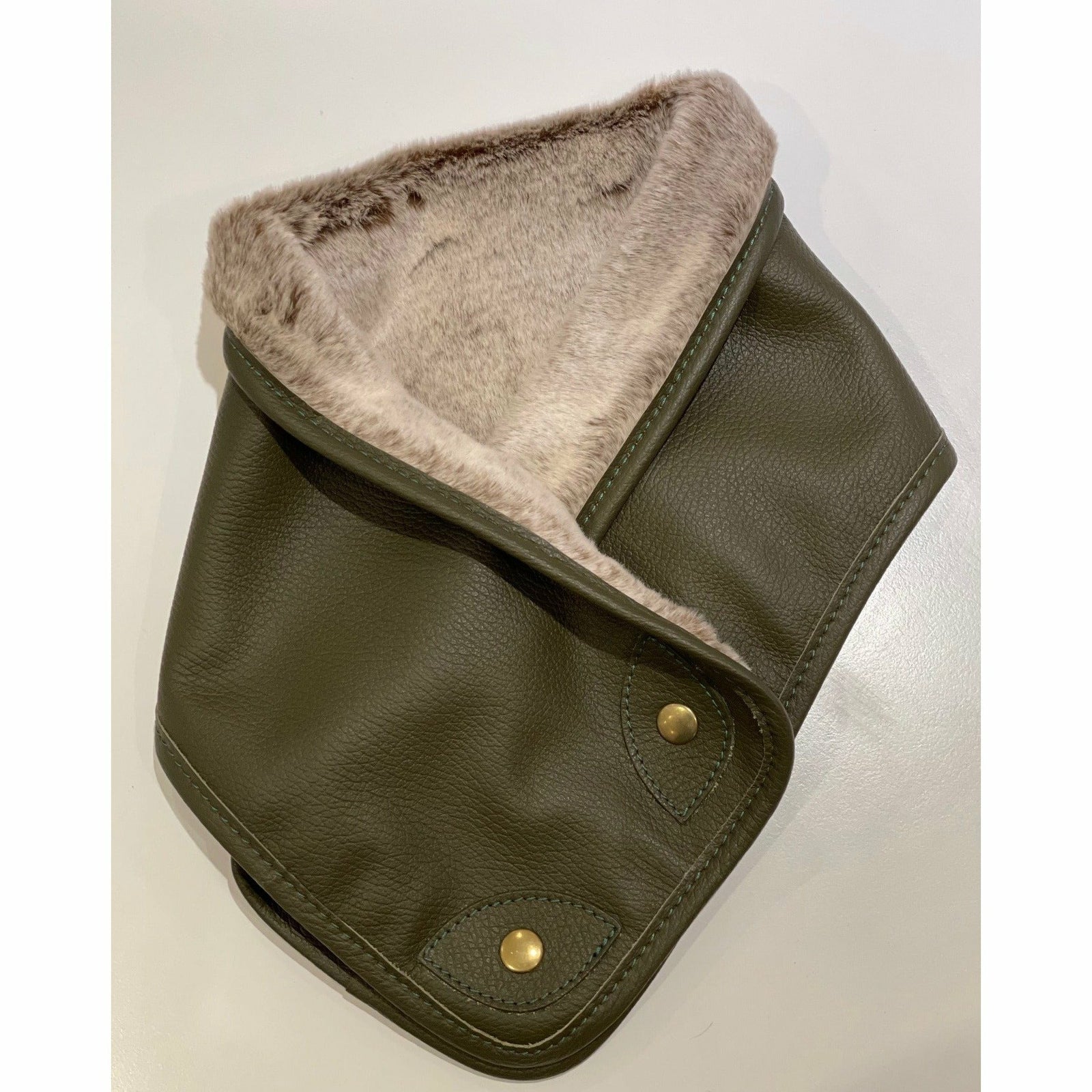 Pälskrage Kaki Grön