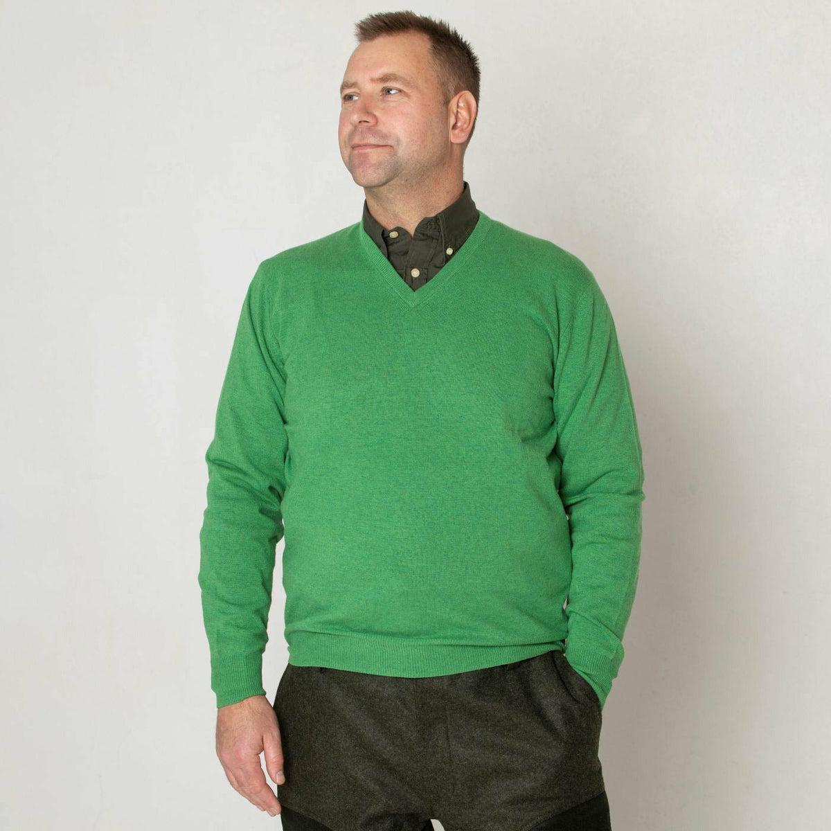 Albury Vee Neck Topiary