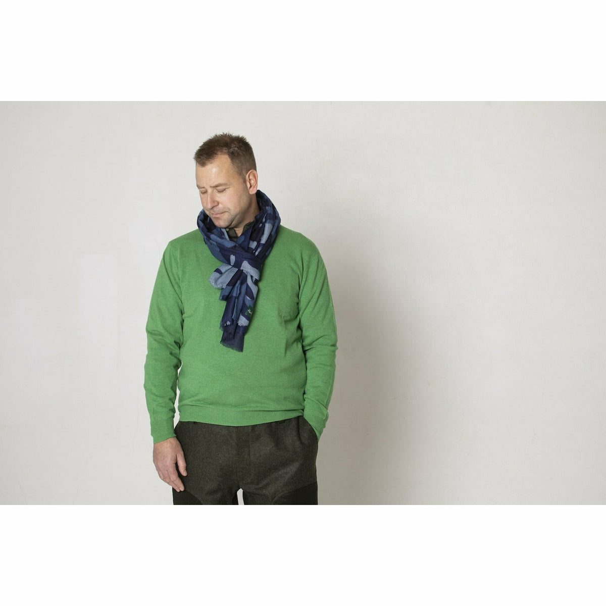 Ditteridge Scarf Indigo