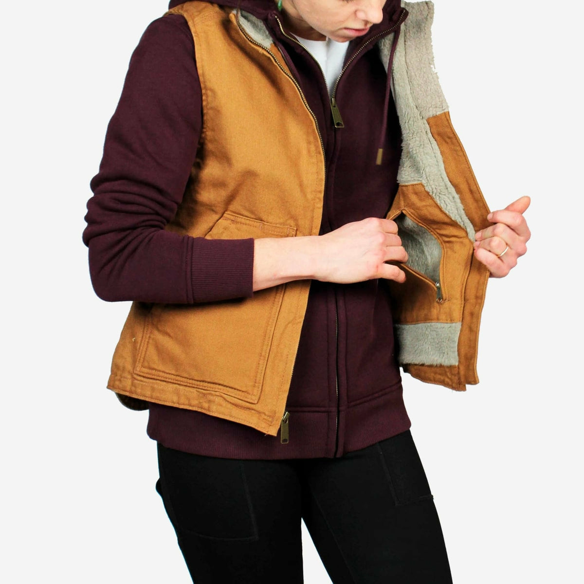 W Sherpa Lined Mock Neck Vest Carhartt Brown